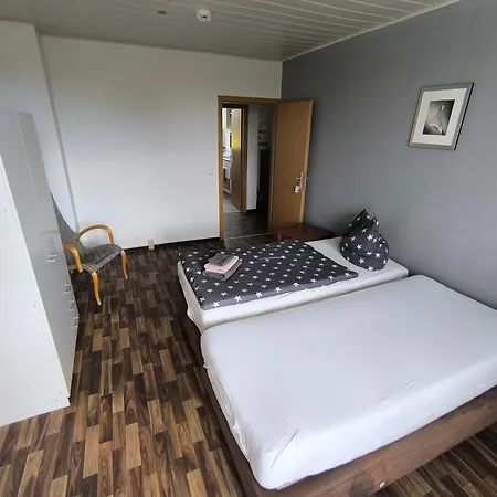 Möbliert Wohnen in Weickelsdorf Apartment Osterfeld